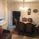 Mamita Family Apartment