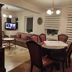 Mamita Family Apartment
